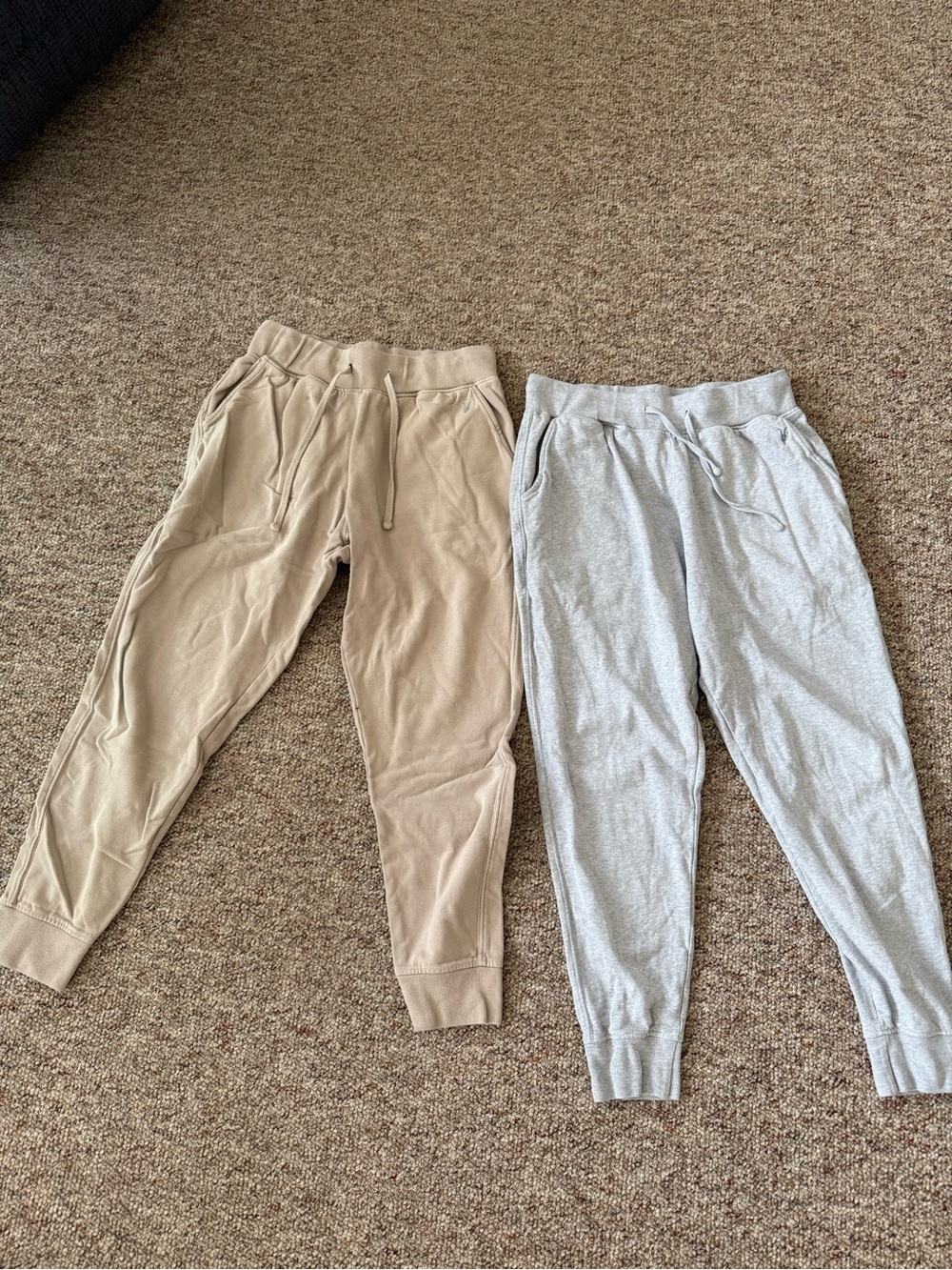 All Saints Men's Joggers in Beige and Light Gray